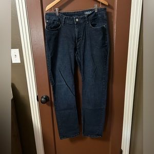 IZOD Pair of Jeans Straight Fit W36L32